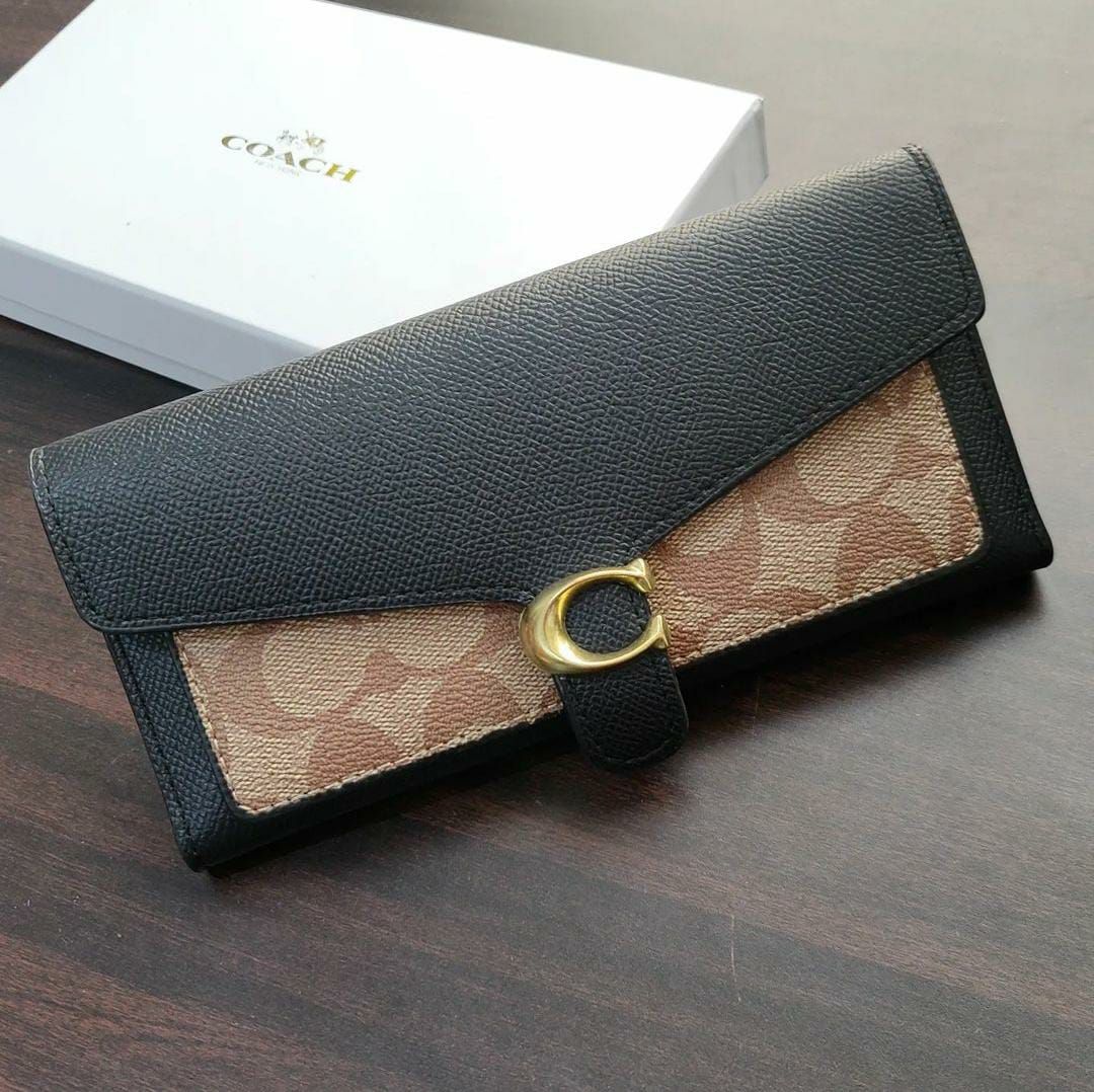WhatsApp-Image-2022-03-28-at-7.21.19-PM-aed859b8 Coach Tabby Black Three Fold Wallet