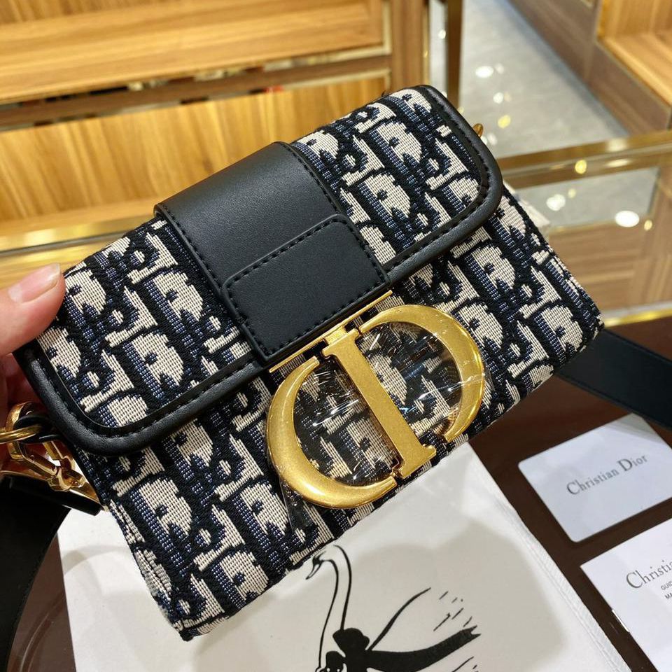 Christian Dior 30 Montaigne Black Sling Bag (With Box)