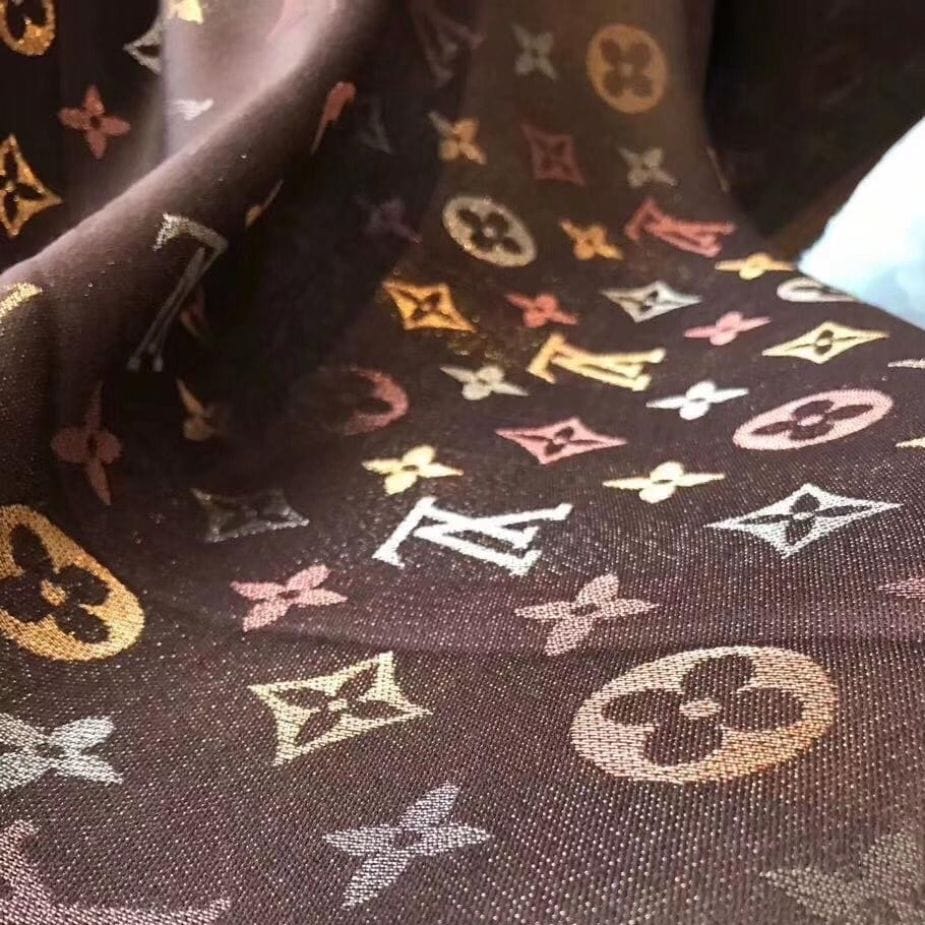 3a2009b1-65a8-4eae-902a-feab6ad7f10e-db8f621e Louis Vuitton Shimmer Big Size Semi Coffee Woolen Stole Unisex