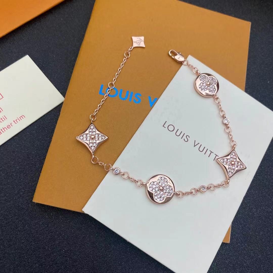 WhatsApp Image 2022-07-01 at 1.07.27 AM Louis Vuitton Affair Rosegold Bracelet