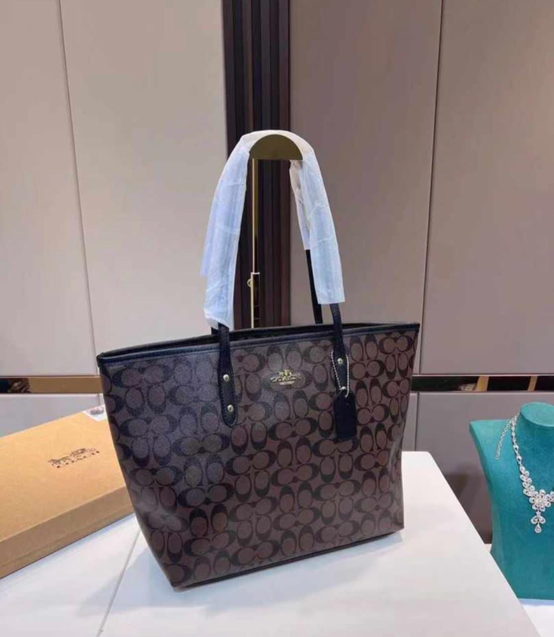 Coach Coffee City Tote Bag (With Box)