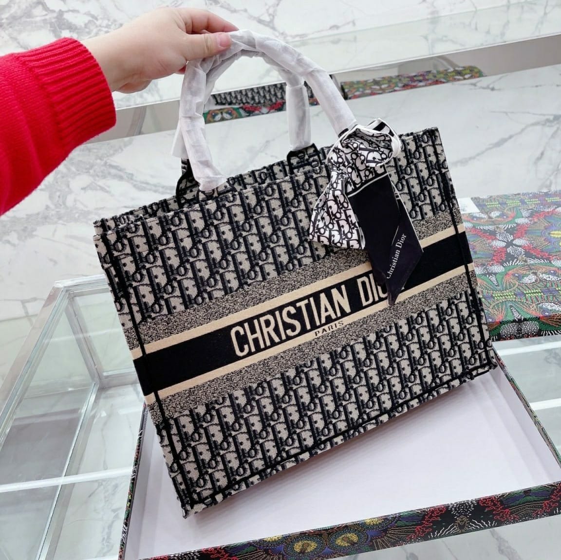 Dior Black Embroidery Book Tote (With Box)