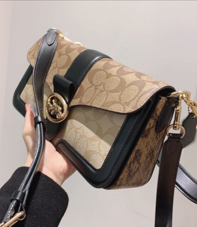 Coach Georgie Apricot Shoulder Bag (With Box)