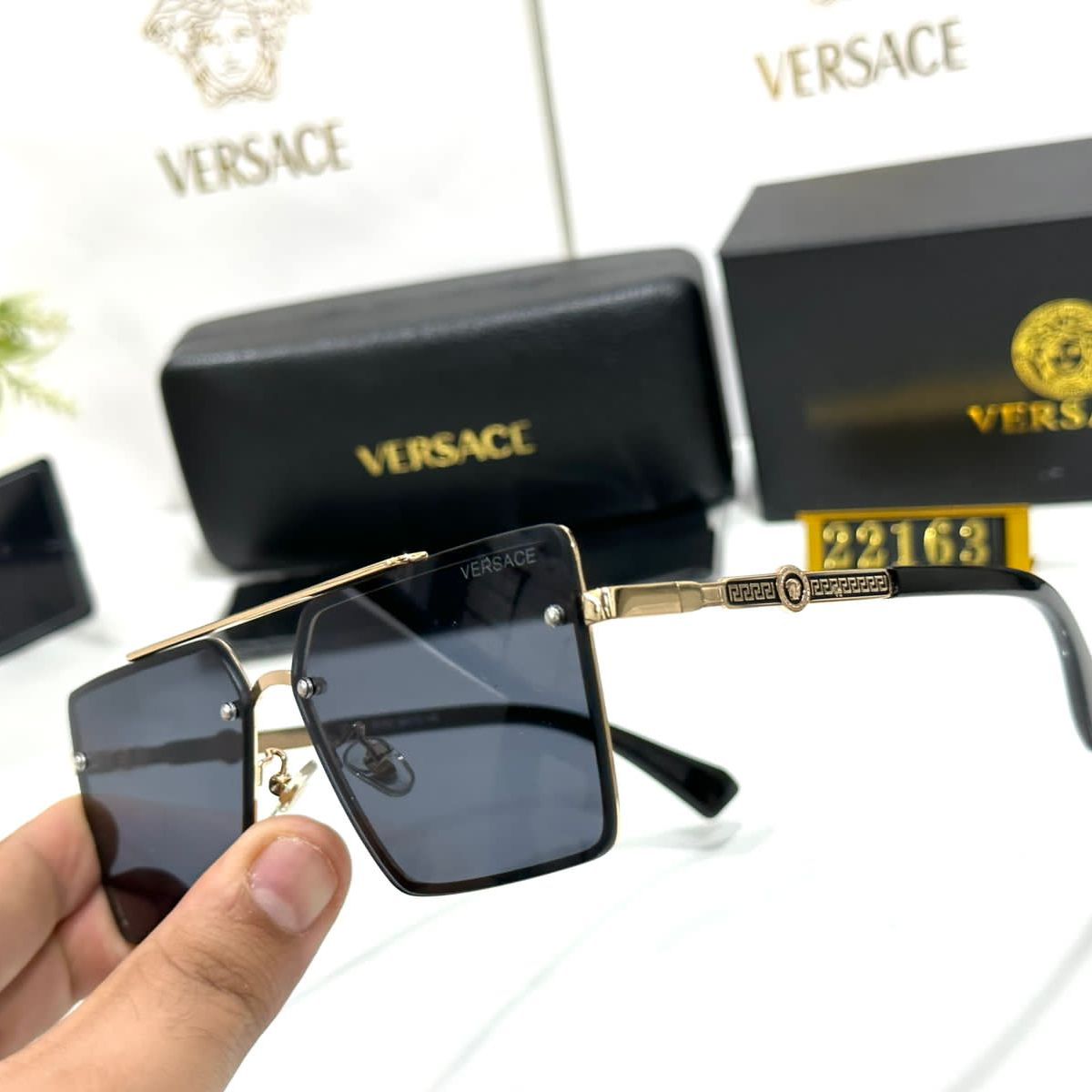 Versace Square Men’s Sunglass