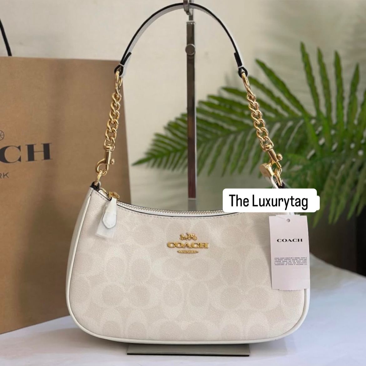 Coach Teri White Shoulder Bag (With Box)