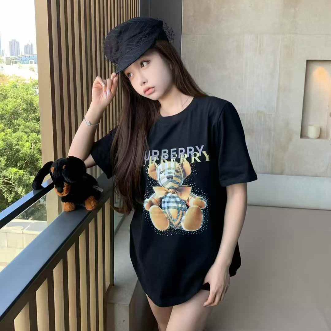 Burberry Teddy Black Oversized T-shirt  For Women