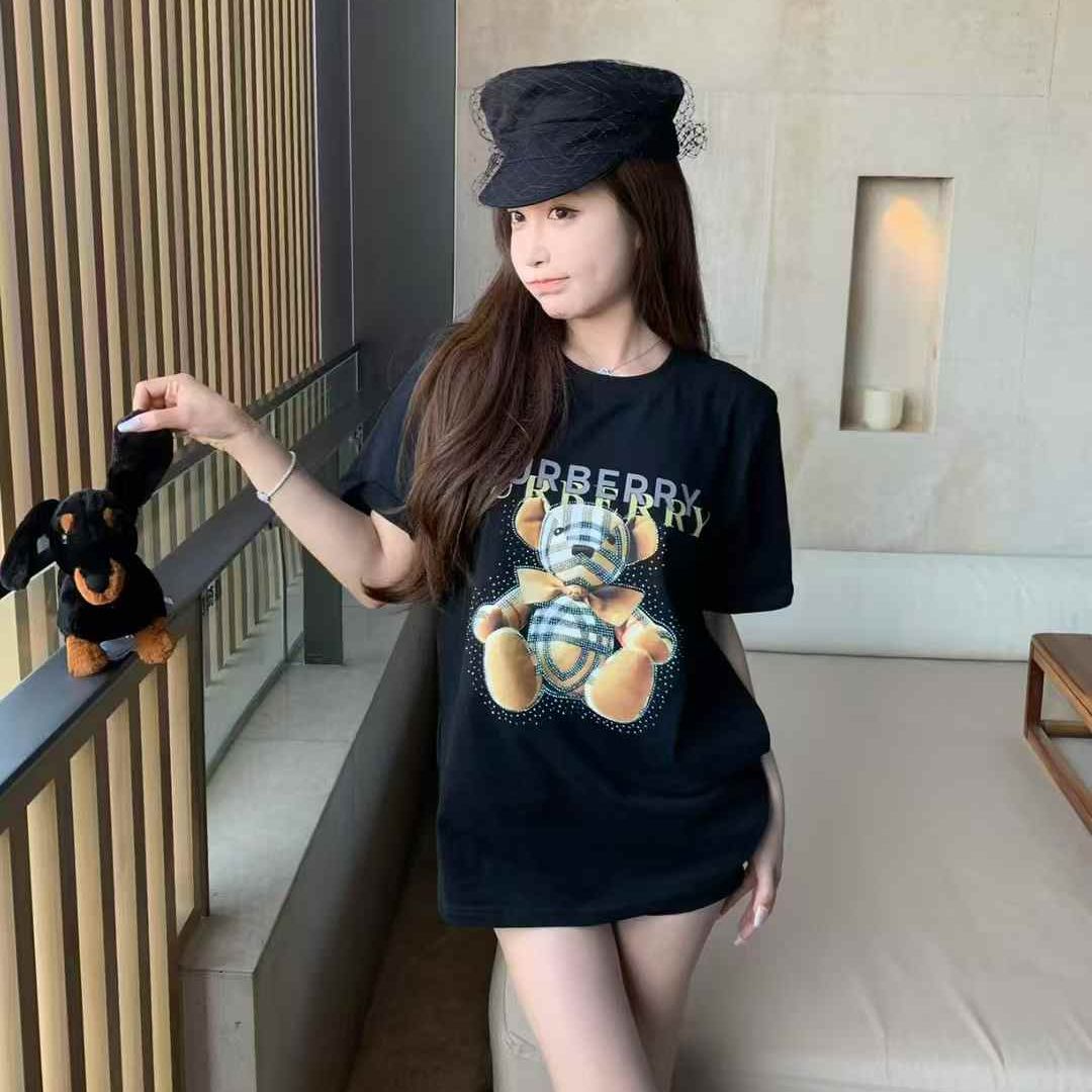 Burberry Teddy Black Oversized T-shirt  For Women