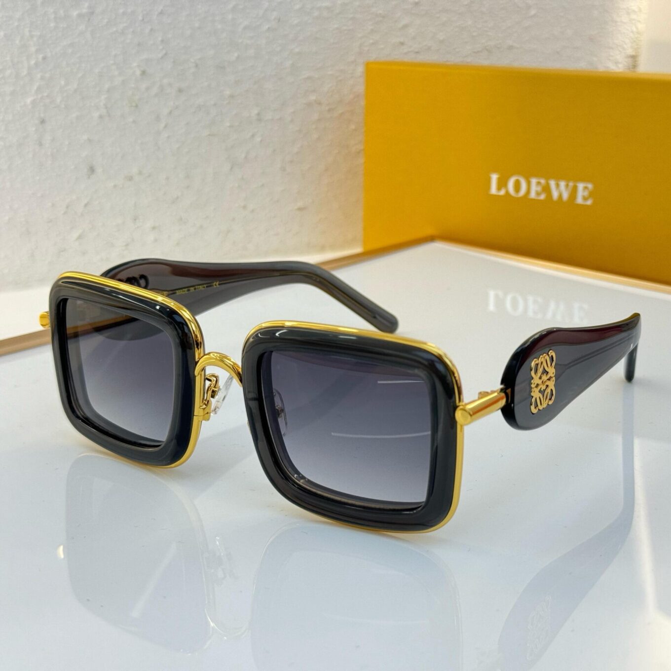 WhatsApp Image 2025-02-21 at 6.51.05 PM Loewe Women Premium Sunglass