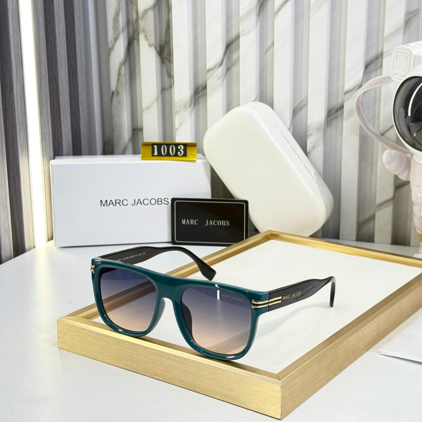 WhatsApp Image 2025-04-11 at 8.53.54 PM Marc Jacobs Wayfarer For Men