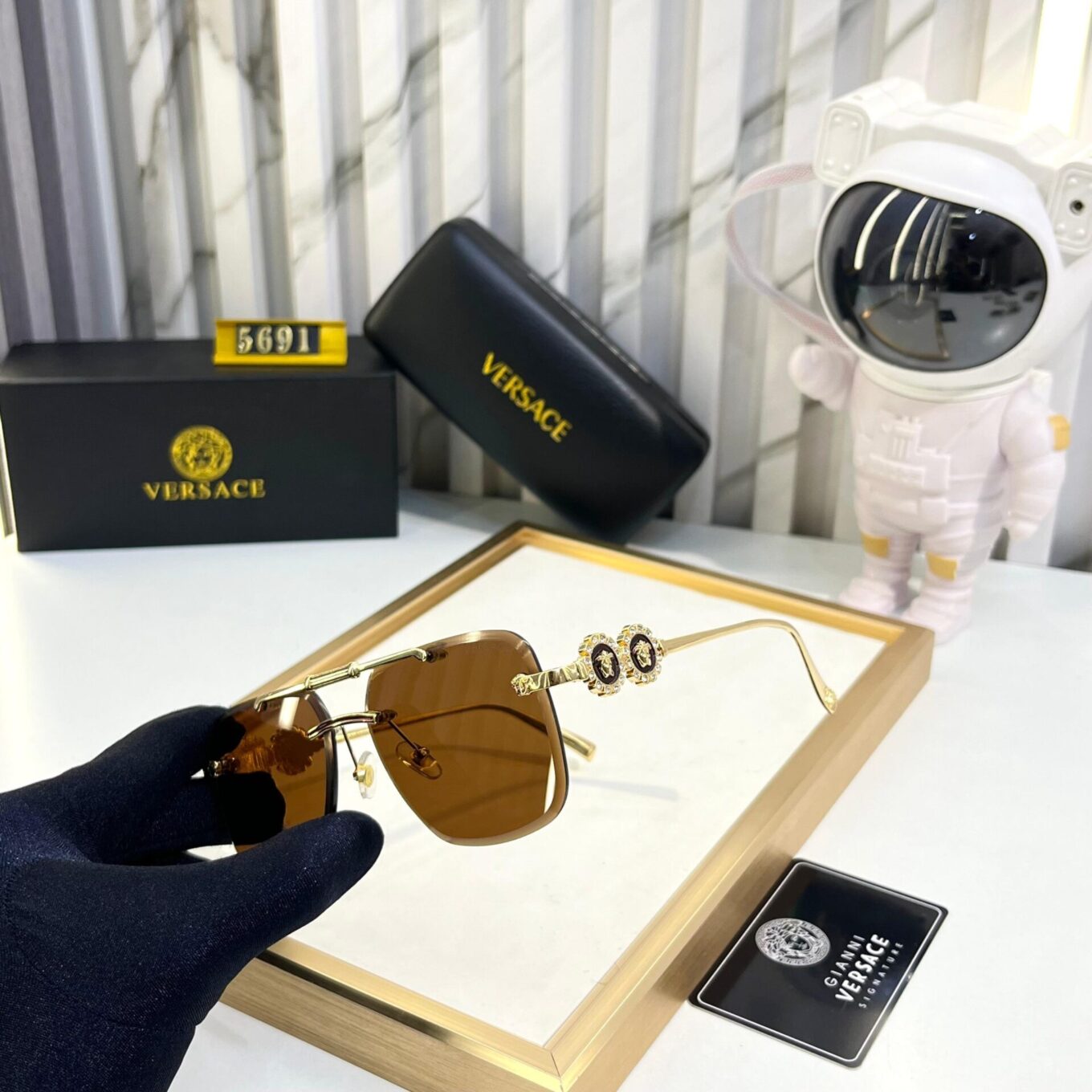 Versace Unisex Sunglass