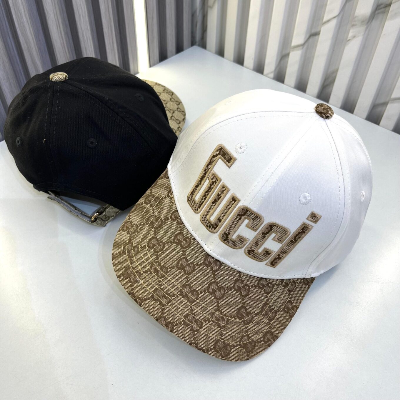 Gucci White Khaki Baseball Cap