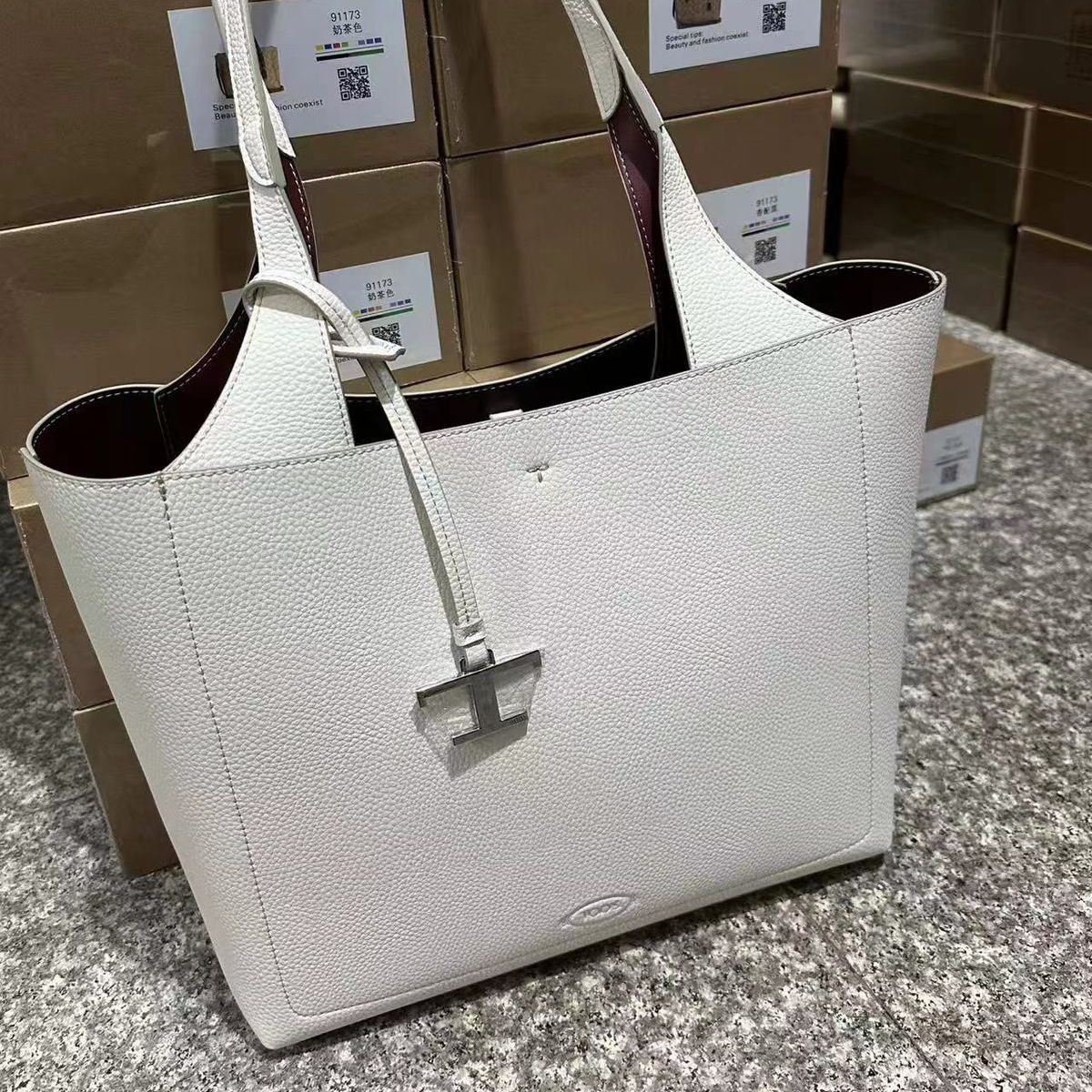 WhatsApp Image 2025-07-10 at 4.26.38 PM Tods T Timeless White Medium Tote Bag (With Box)