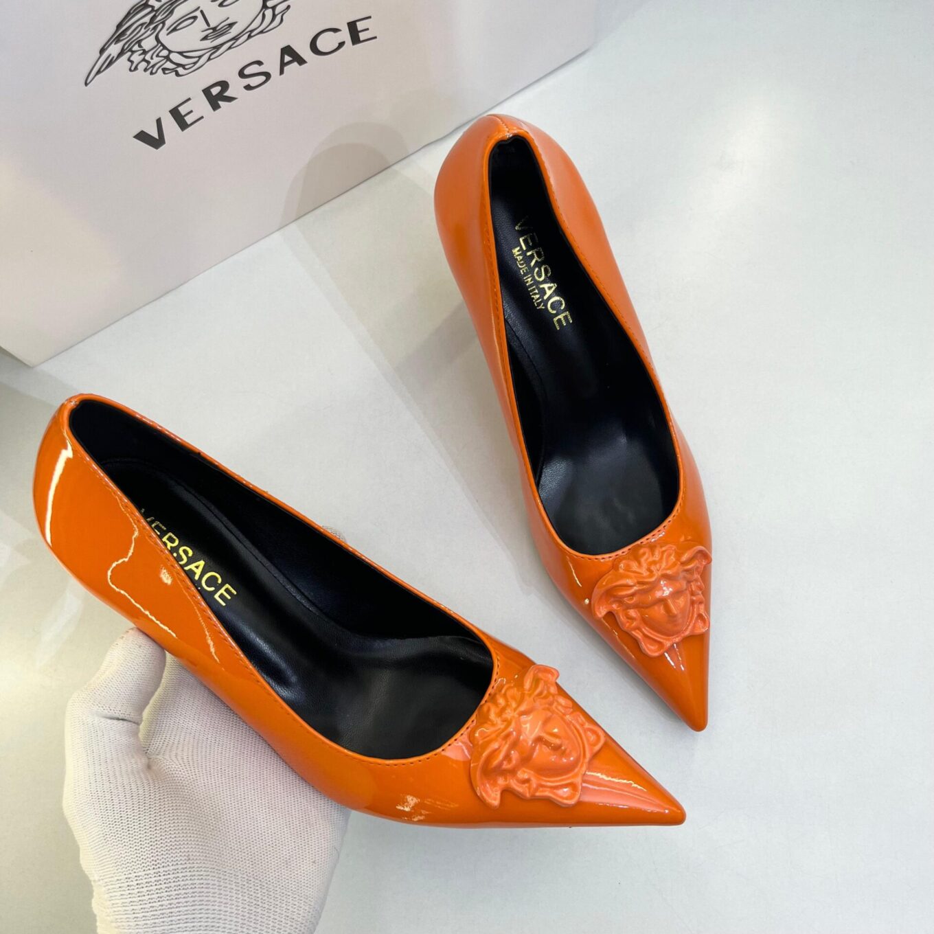 Versace La Medusa Orange Pump