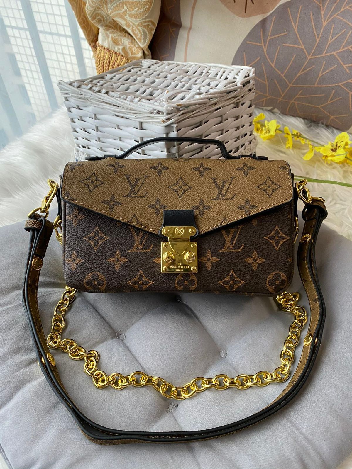 Louis Vuitton Coffe Brown Monogram Pochette Metis Shoulder Bag (With Box)