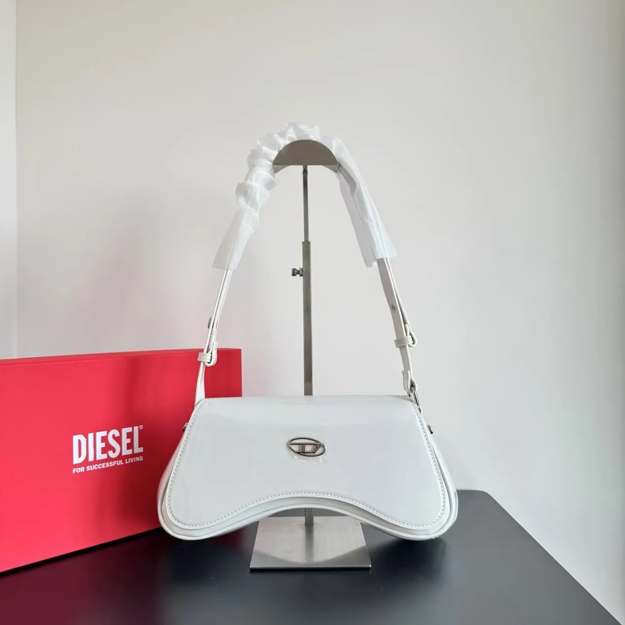 Diesel Play White Crossbody Bag (With Box)