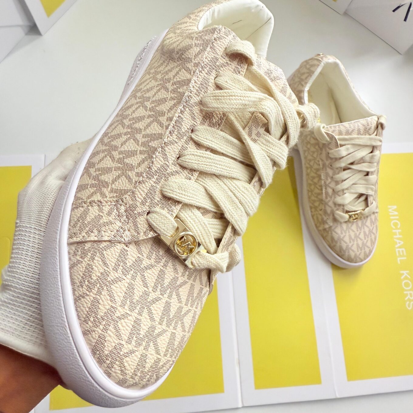 Michael Kors Keaton Logo Beige Color Sneaker