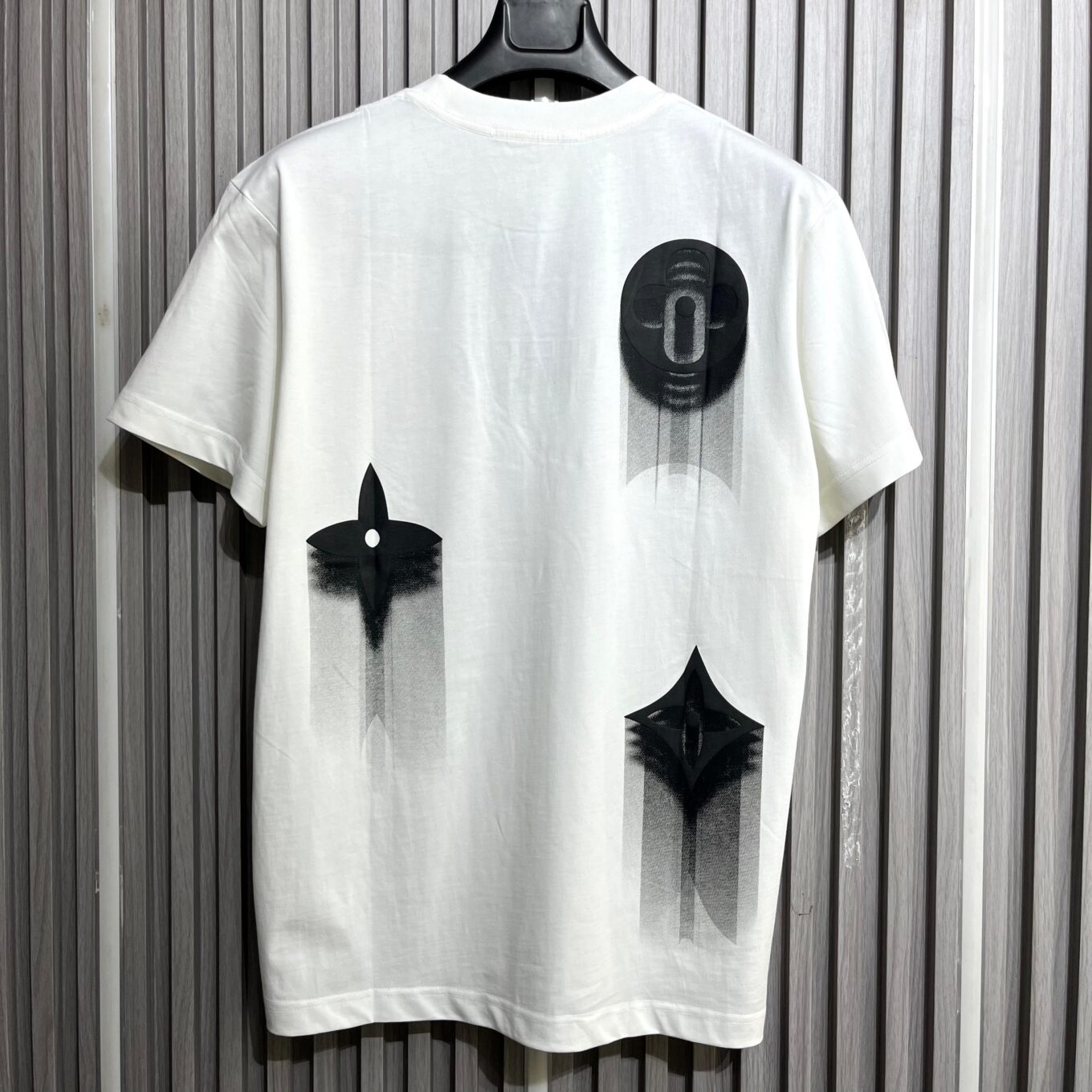 Louis Vuitton White Gradient Logo T-Shirt For Men
