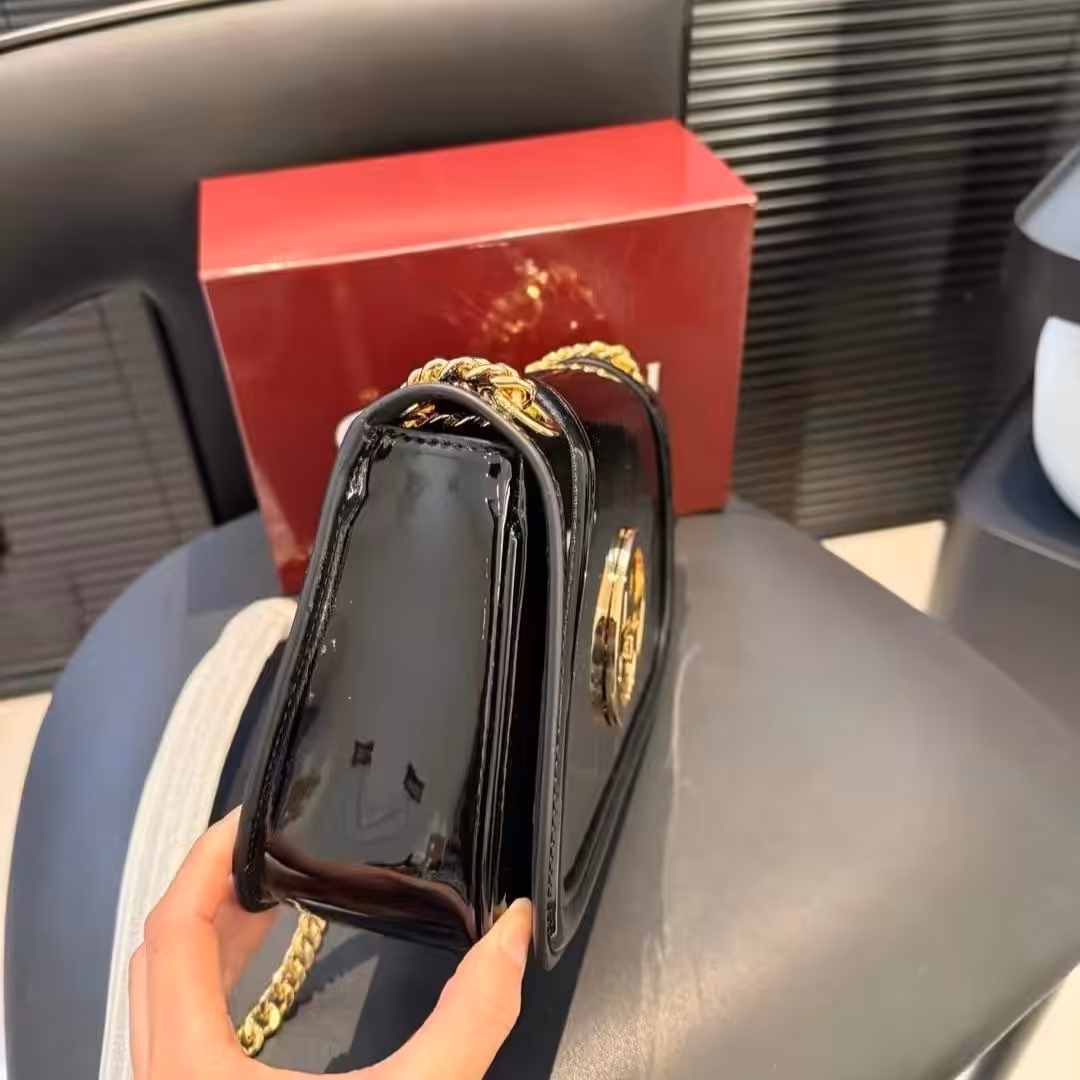 Gucci Blondie Glossy Black Shoulder Bag (With Box)