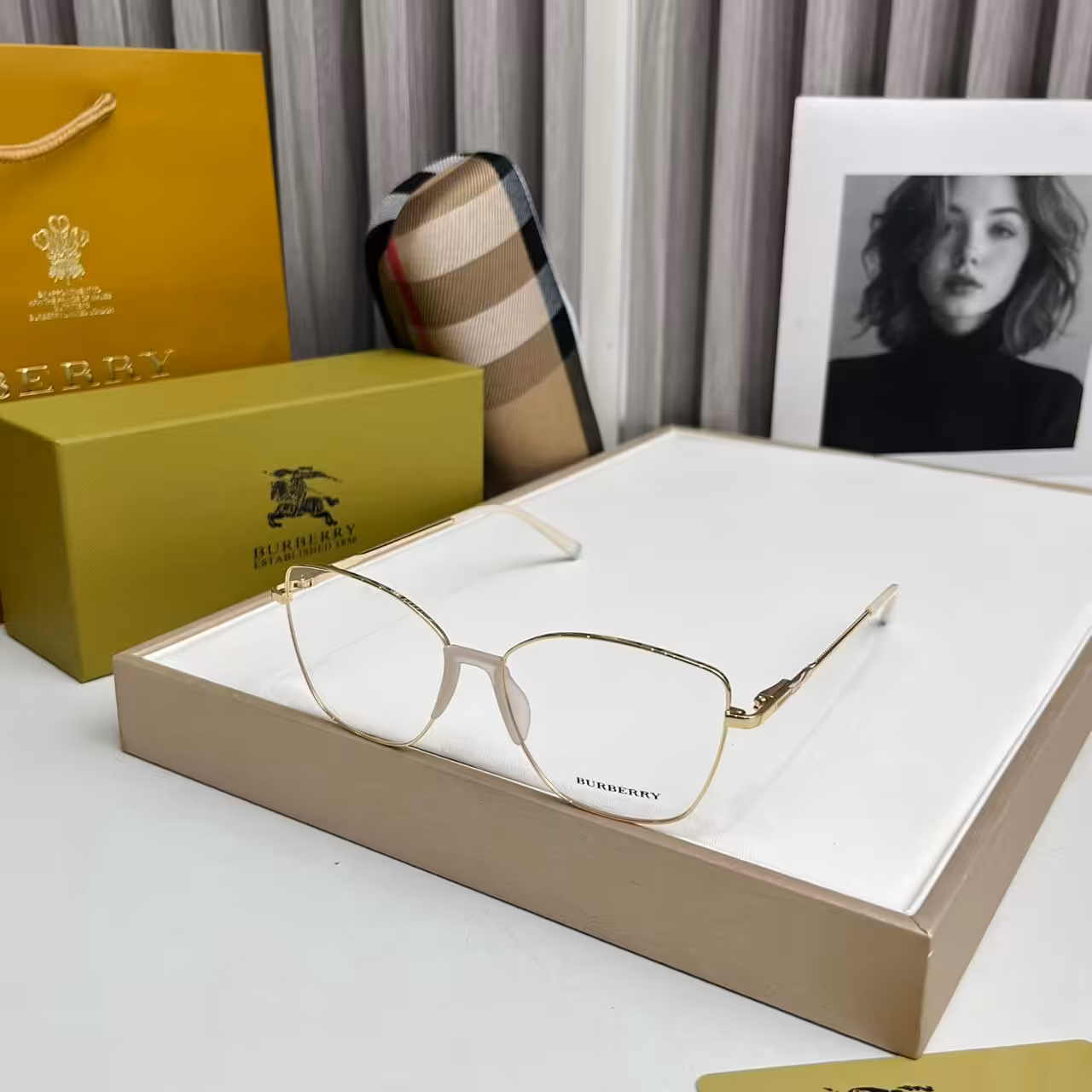 WhatsApp Image 2025-11-20 at 6.40.29 PM Burberry Lightweight Gold Optical Frame
