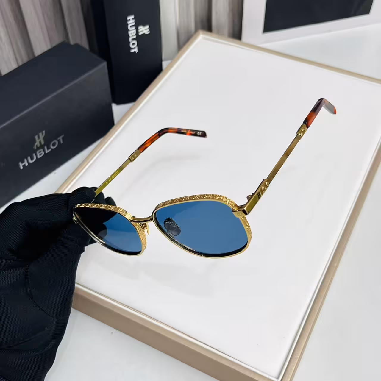 Hublot Gold Engraved  Blue Oval Sunglasses