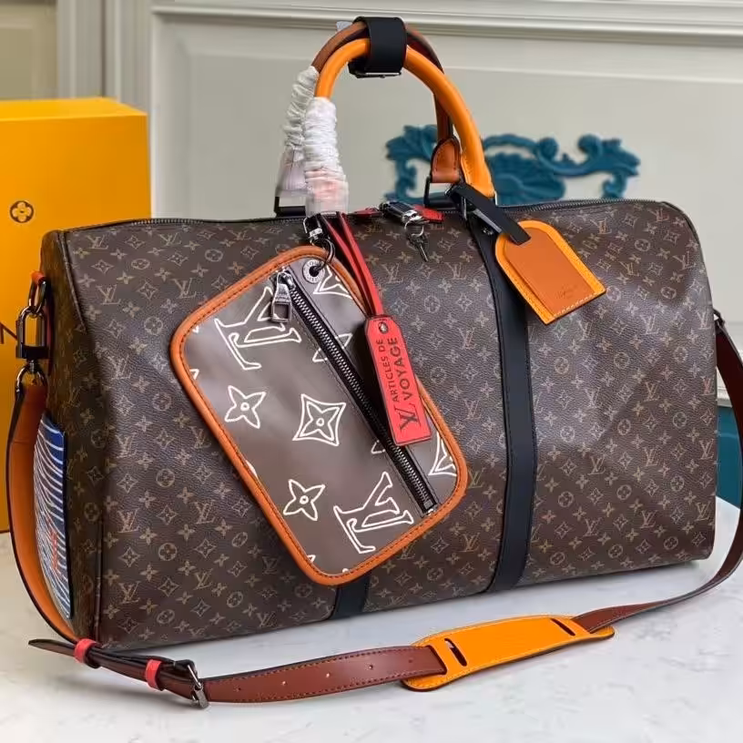 WhatsApp Image 2025-12-30 at 10.47.11 PM Louis Vuitton Keepall Bandoulier 50 Coffee Travel Bag