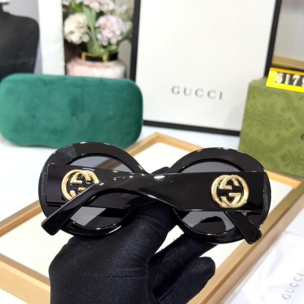 Gucci Round Black Sunglass For Women